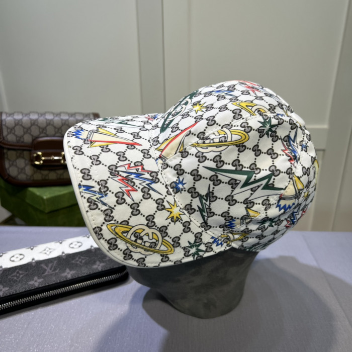 G*u*i baseball cap