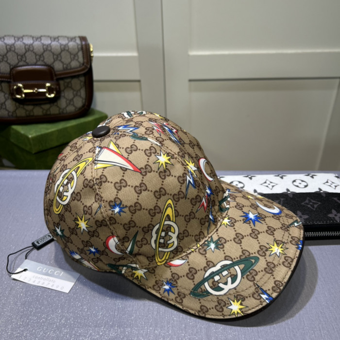 G*u*i baseball cap