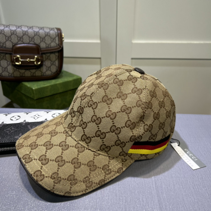 G*u*i baseball cap