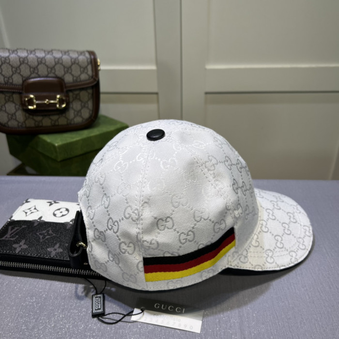 G*u*i baseball cap