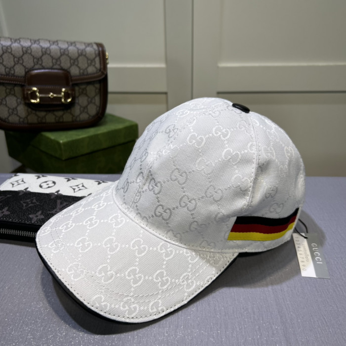 G*u*i baseball cap