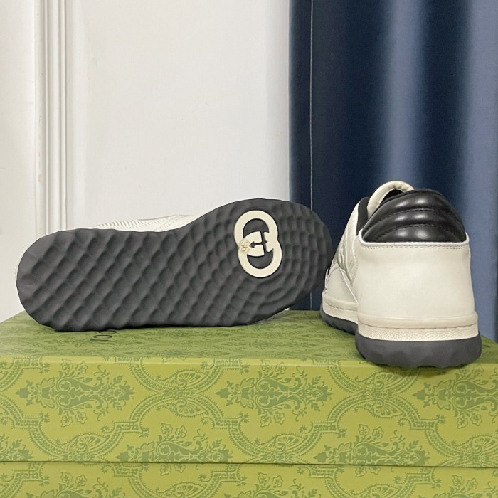 G*u*i mac80 sneaker